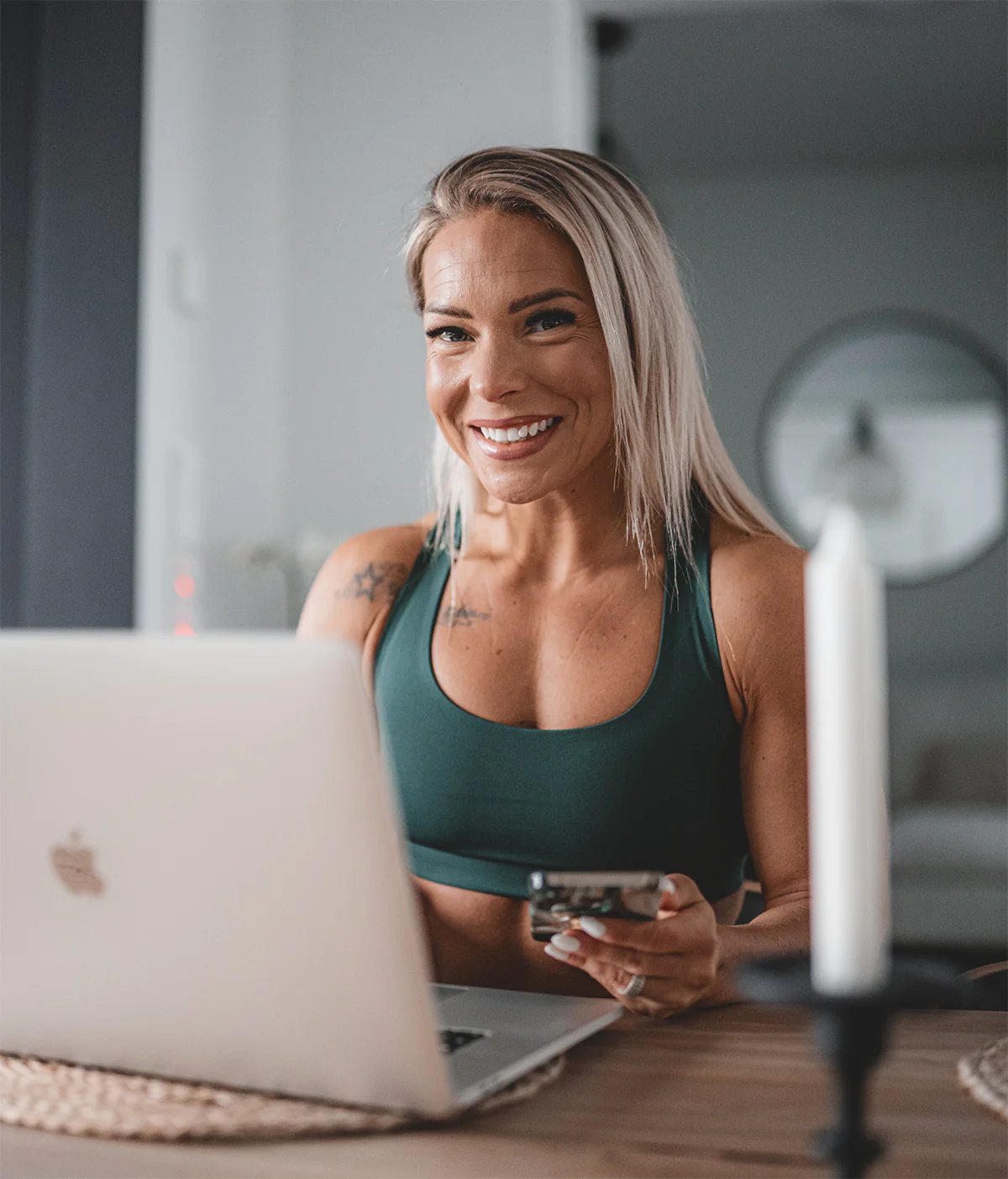 Jessica Reiman tietokoneella